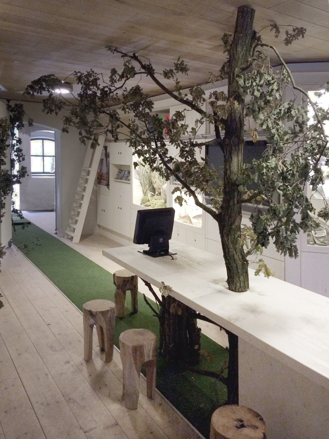 gallery